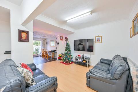 5 bedroom detached house for sale - Links Road, Tooting, London, SW17