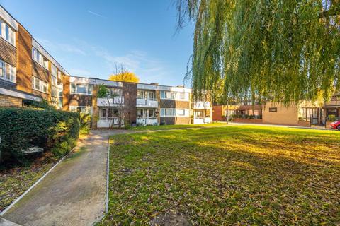 1 bedroom flat for sale - Oman Avenue, Gladstone Park, London, NW2