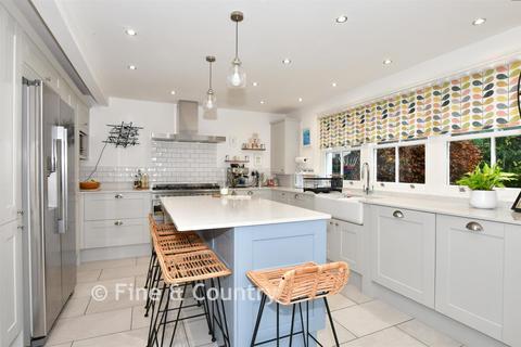 5 bedroom detached house for sale, Valley Road, Barham, Canterbury, Kent