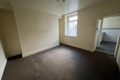 19 Lewis Road, Neath, SA11 1DZ