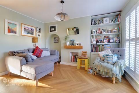3 bedroom terraced house for sale - Marsden Green, Welwyn Garden City