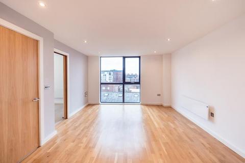 2 bedroom apartment to rent, Apt 5.10 :: Flint Glass Wharf