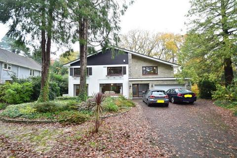 4 bedroom detached house to rent, Bournemouth