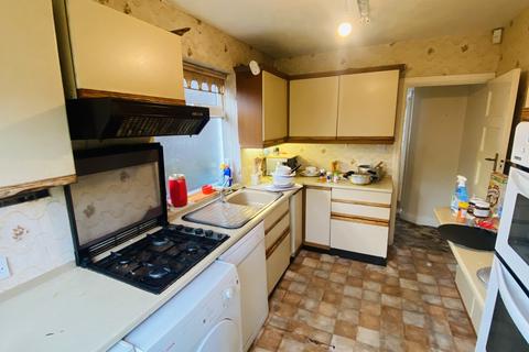 3 bedroom detached house to rent - BEAUTIFUL 3 BED HOUSE | CHINGFORD | AVAILABLE 15 DEC, London E4