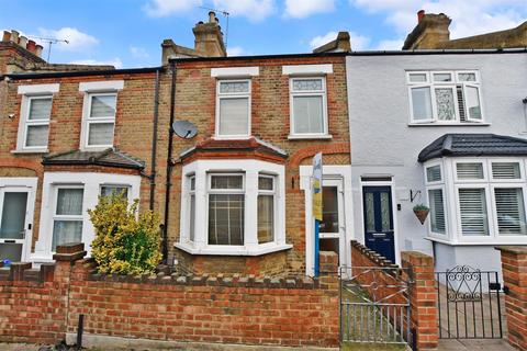 10 Sandcliff Road, Erith, DA8 1NY