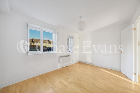 94 Ferguson Close, London, E14 3SJ