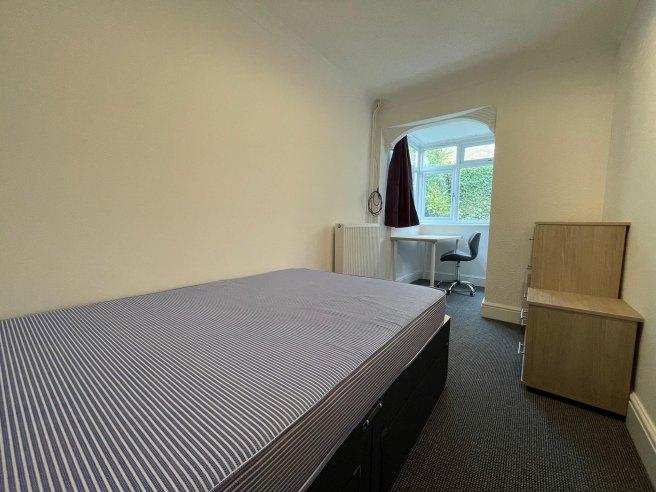 Headcorn-drive-ct2-7tr-952060