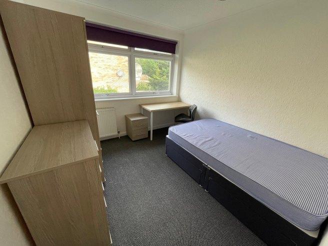 Headcorn-drive-ct2-7tr-952064