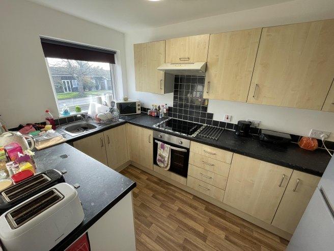 Headcorn-drive-ct2-7tr-1015089