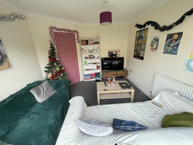 Headcorn-drive-ct2-7tr-1015091