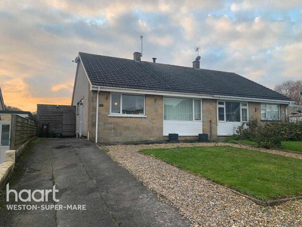 Wolvershill Park, Banwell 2 bed bungalow £260,000