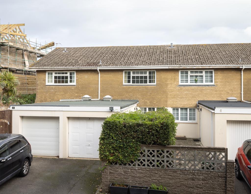 palace-close-st-saviour-jersey-2-bed-end-of-terrace-house-1-950