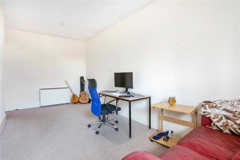 2 bedroom apartment for sale, Wyndhams Court, 32 Celandine Drive, London, E8