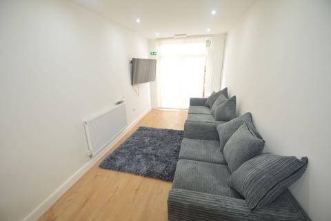 4 bedroom terraced house to rent - John Rous Avenue, Coventry