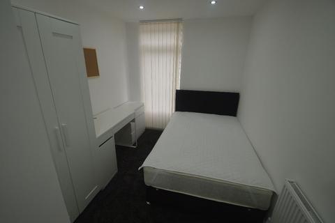 4 bedroom terraced house to rent - John Rous Avenue, Coventry