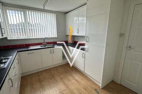 4 bedroom terraced house to rent, John Rous Avenue, Coventry