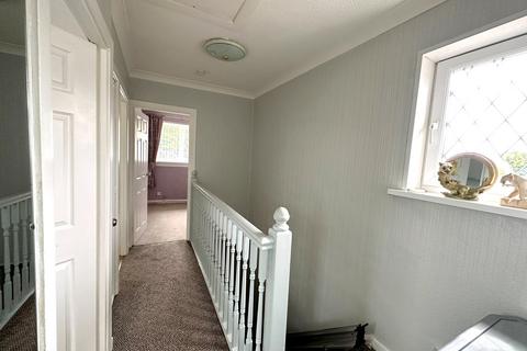 1 Highlands Close, Neath, SA10 6TT