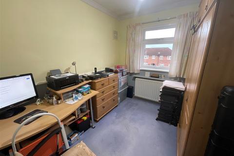 30 Willow Close, Bexley, DA5 1QY