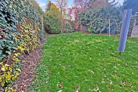 30 Willow Close, Bexley, DA5 1QY