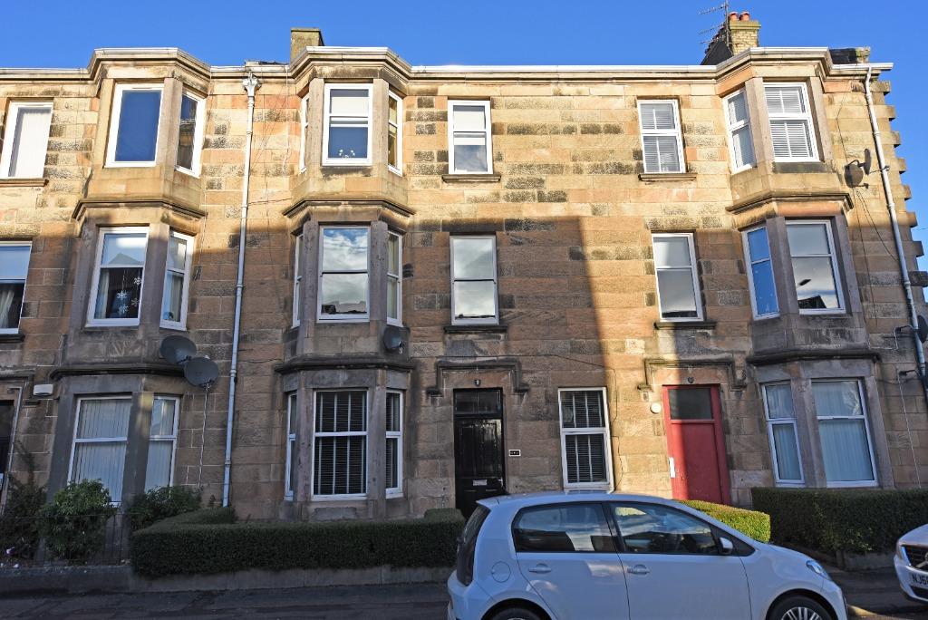 Hartfield Gardens, Dumbarton, West... 1 bed flat £550 pcm (£127 pw)