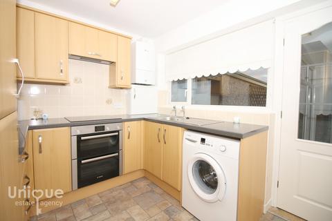 14 Berwick Avenue, Thornton-cleveleys, FY5 2JT