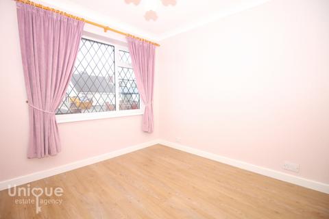 14 Berwick Avenue, Thornton-cleveleys, FY5 2JT
