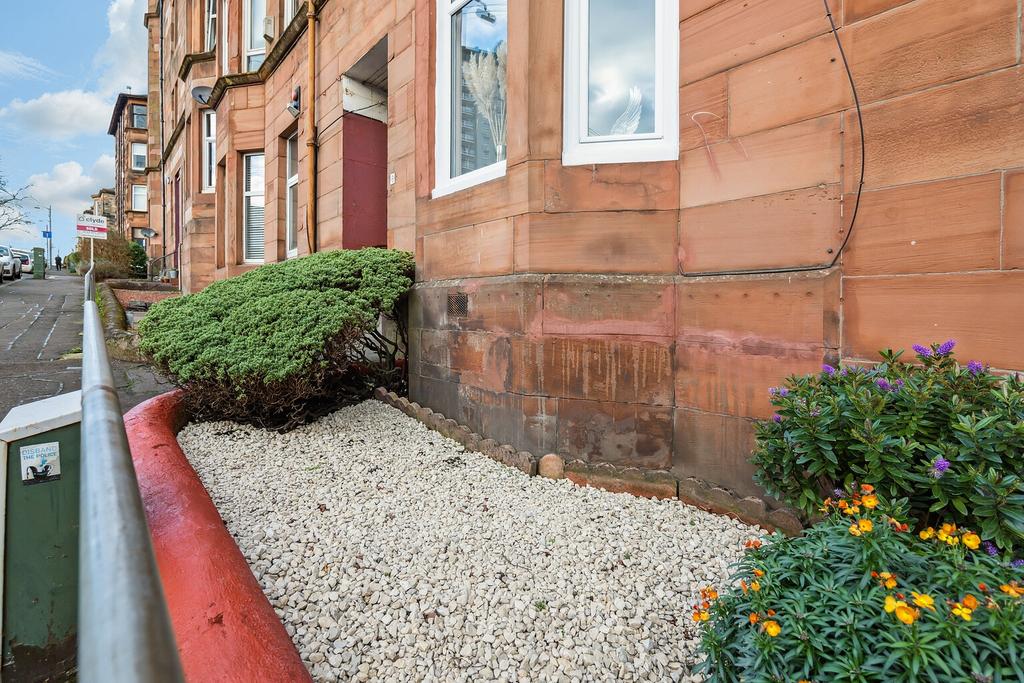 Cathkinview Road, Flat 0/2, Mount Florida, Glasgow, G42 9EH 1 bed