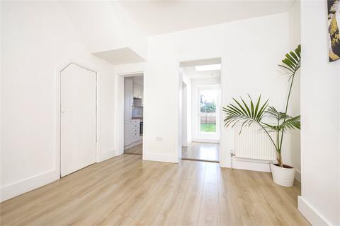 45 Queens Road, New Malden, KT3 6BY