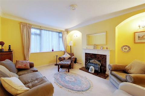 3 Hill Close, Stanmore, HA7 3BS