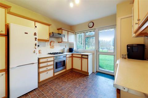 3 Hill Close, Stanmore, HA7 3BS