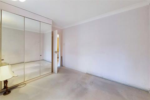 3 Hill Close, Stanmore, HA7 3BS