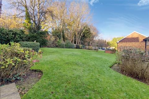 3 Hill Close, Stanmore, HA7 3BS