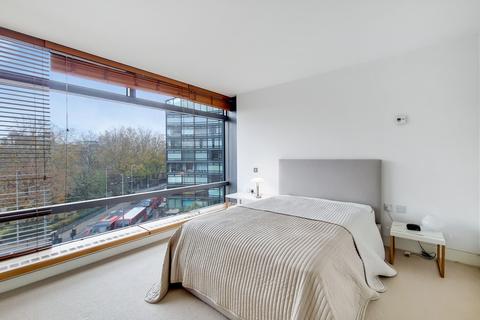 2 bedroom apartment to rent - Parliament View, Albert Embankment, SE1