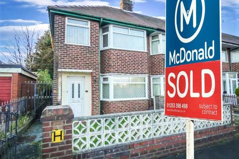 1 Ludlow Grove, Blackpool, FY2 0PZ