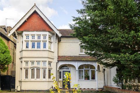 9 bedroom semi-detached house for sale, Green Lanes, Palmers Green, London, N13