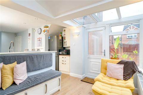 1 Walkers Mount, Leeds, LS6 2SD