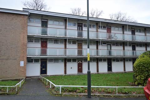 Studio to rent, 60 Woodnorton Drive, Moseley, B13 8QA