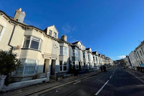 6 bedroom house to rent - Viaduct Road, Brighton,