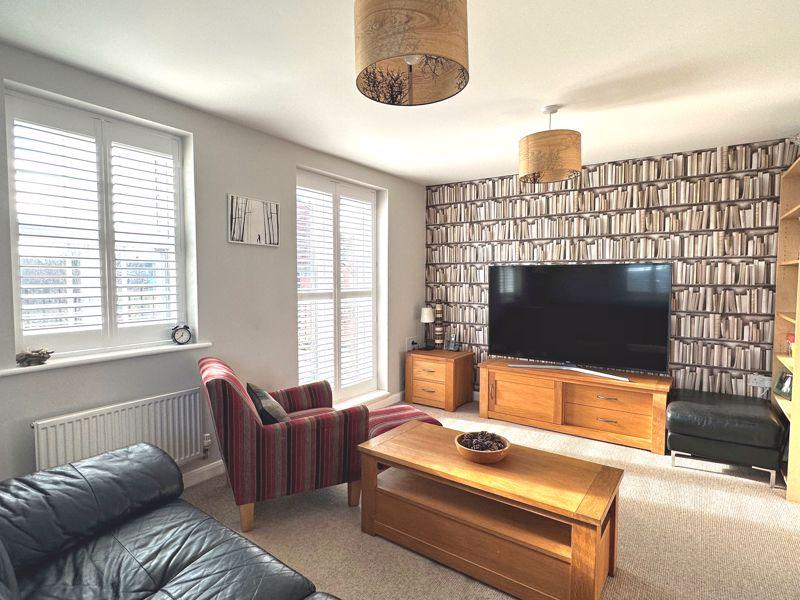 Chilton Field Way, Chilton 4 bed semidetached house for sale £409,995