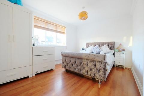 2 bedroom apartment for sale, Moulsham Street, Chelmsford CM2