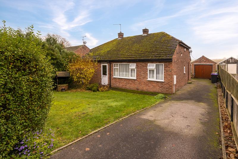 Riseholme Lane, Riseholme, Lincoln, Lincolnshire, LN2 2LD 2 bed