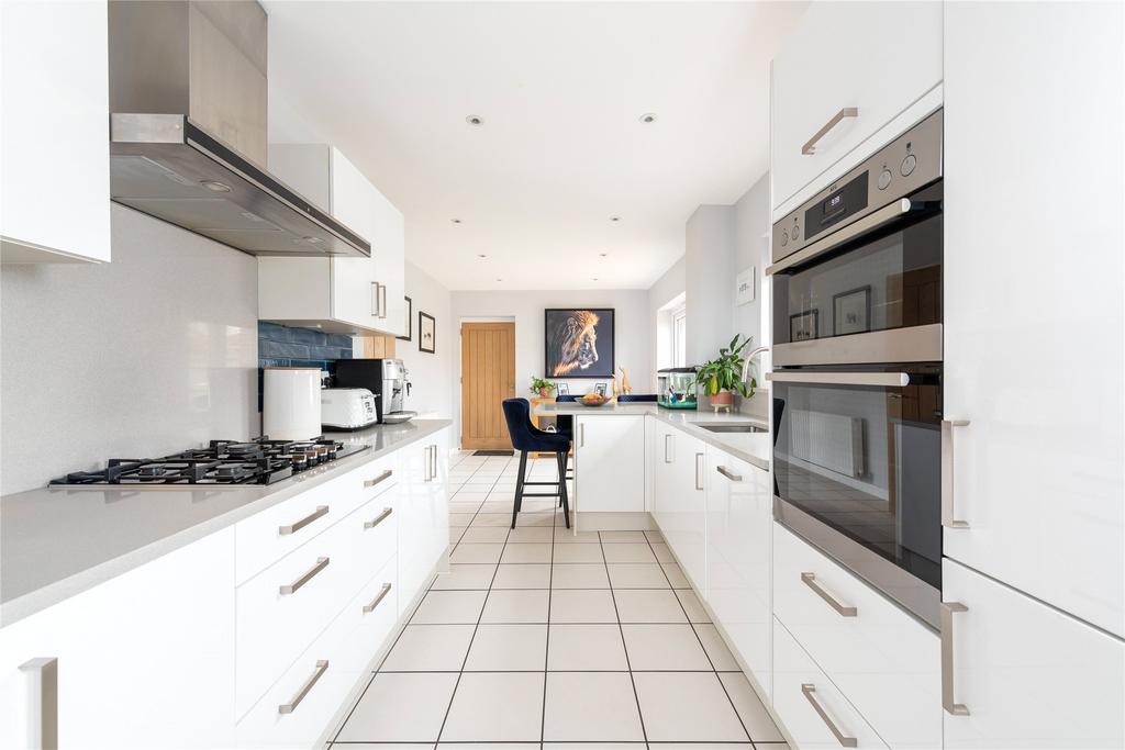 Kitchen/Breakfast Rm
