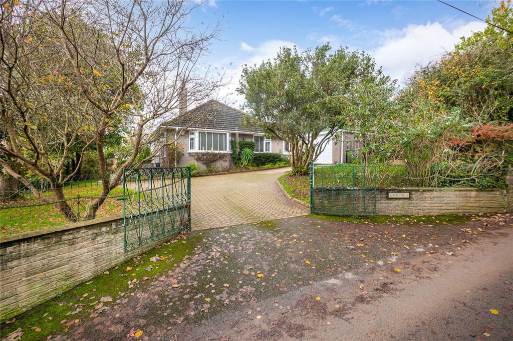 Lodge Lane, Brixton, PL8 3 bed bungalow £550,000