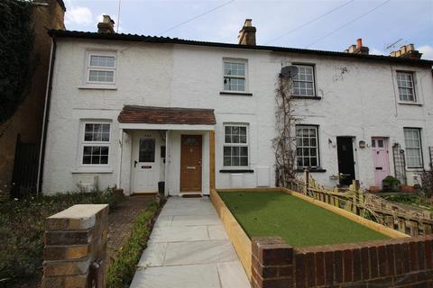 3 bedroom cottage to rent - Harefield Road, Uxbridge