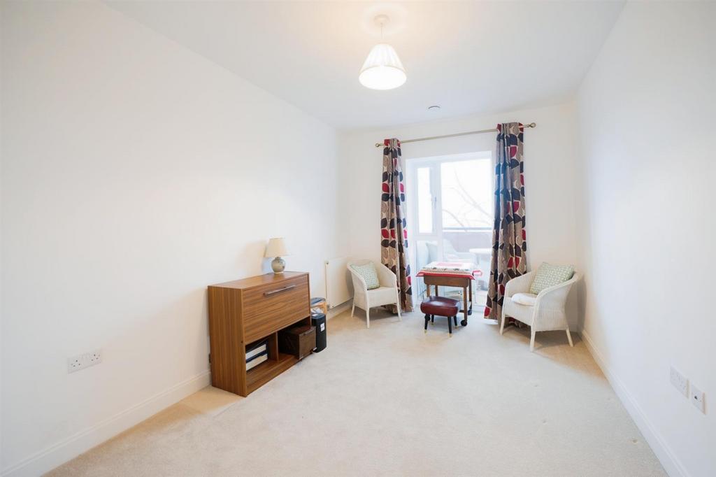Second bedroom.jpg