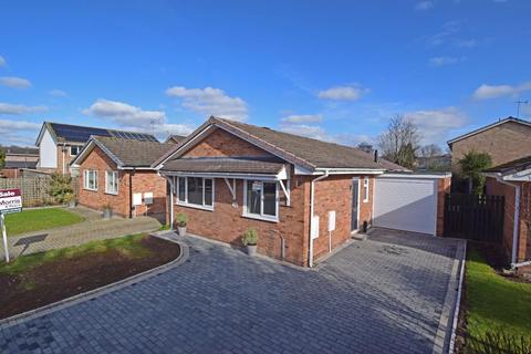 2 bedroom detached bungalow for sale - Chesworth Road, Harwood Park, Bromsgrove, Worcestershire, B60 2HF