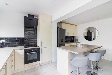 undefined, Jessel Drive, Loughton IG10