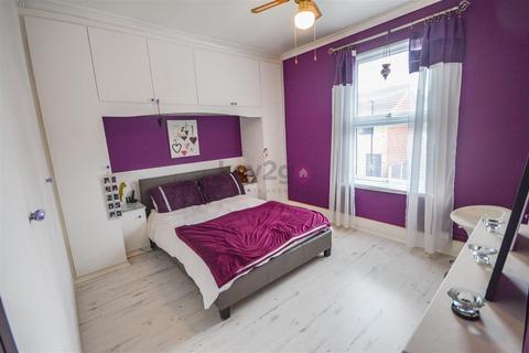 3 bedroom terraced house for sale, Cadman Street, Mosborough, Sheffield, S20