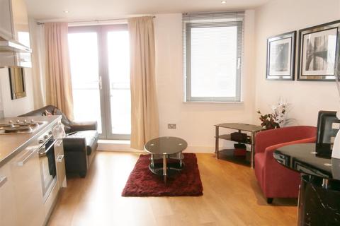 1 bedroom flat to rent - Cross Green Lane,