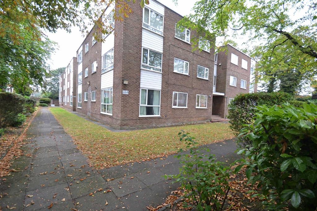 Trafford Mansions, Whalley Range 2 bed flat to rent £950 pcm (£219 pw)